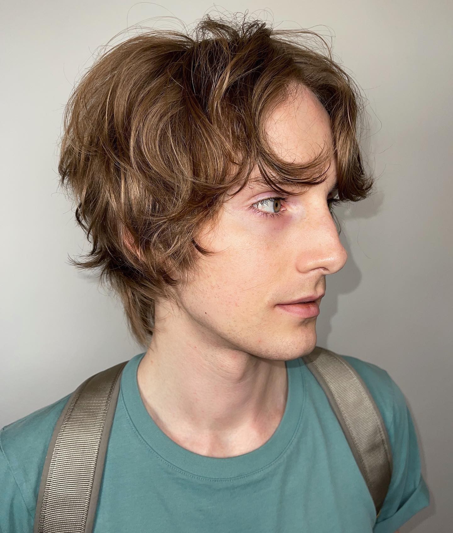 Mid-Length Disheveled Tapered Hairstyle for Guys